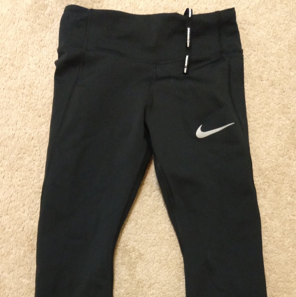 Nike Black Capri Leggings